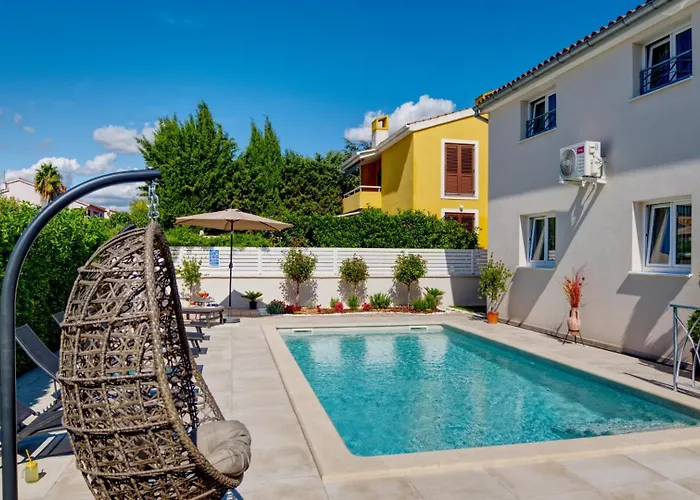 Nata By Guide * פולה