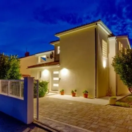 Villa Nata By Guide Póla