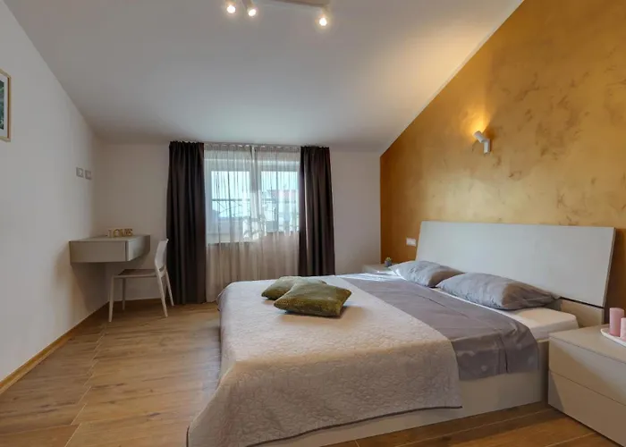 Nata By Guide * Pula